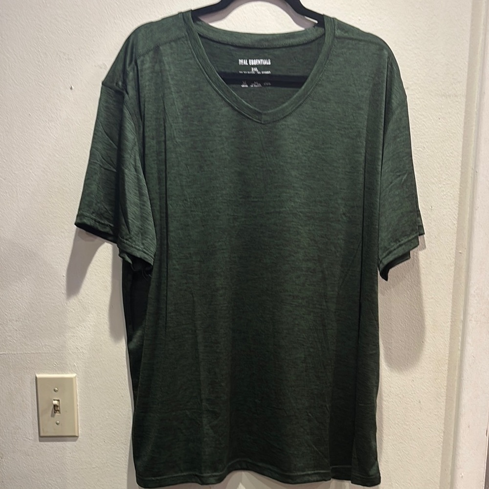 Real Essentials Green Short Sleeve Tee
